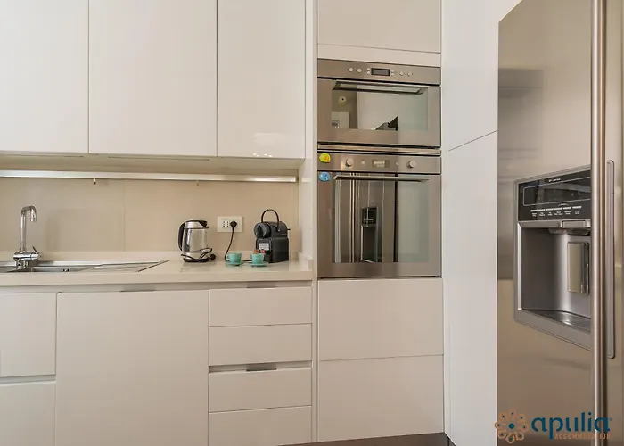 Santa Scolastica By Apulia Бари