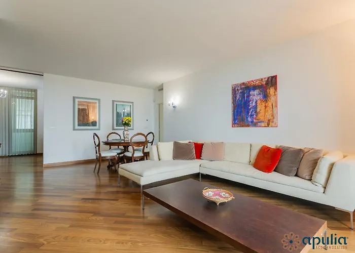 Santa Scolastica By Apulia Бари